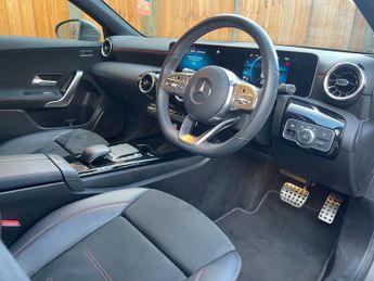 Mercedes-Benz A Class 1.3 A180 AMG Line (Executive) Hatchback 5dr Petrol 7G-DCT Euro 6