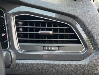 Volkswagen T-Roc 1.5 TSI EVO SEL SUV 5dr Petrol DSG Euro 6 (s/s) (150 ps)