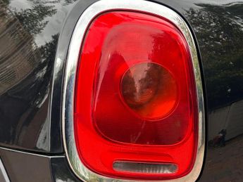 Mini Hatch 1.5 Cooper D Hatchback 3dr Diesel Auto Euro 6 (s/s) (116 ps)