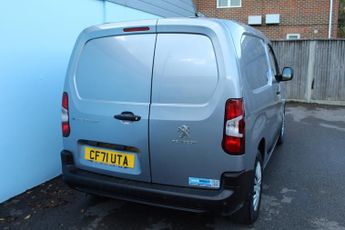 Peugeot e-Partner PROFESSIONAL PREMIUM 800 50 KWH 135 ELECTRIC AUTOMATIC A/C SWB