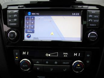 Nissan Qashqai 1.6 dCi Tekna XTRON 2WD Euro 6 (s/s) 5dr