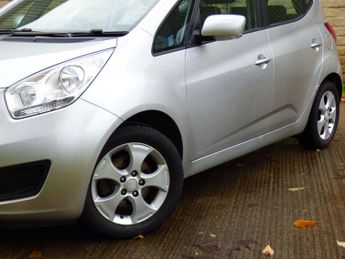 Kia Venga 1.6 2 Auto Euro 5 5dr
