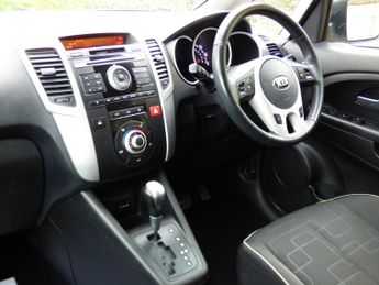 Kia Venga 1.6 2 Auto Euro 5 5dr