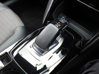 Peugeot e-208 50kWh Allure Auto 5dr