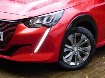 Peugeot e-208 50kWh Allure Auto 5dr