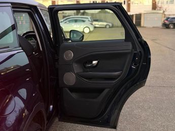 Land Rover Range Rover Evoque 2.0 TD4 SE Tech SUV 5dr Diesel Auto 4WD Euro 6 (s/s) (180 ps)