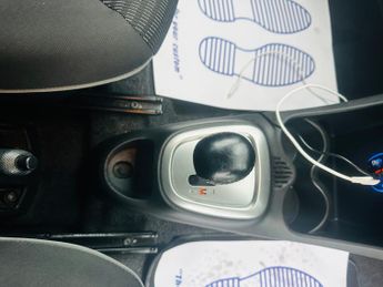 Peugeot 107 1.0 12V Active Hatchback 3dr Petrol 2 Tronic Euro 5 (68 ps)