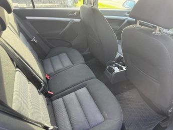 Skoda Octavia 1.9 TDI Ambiente Hatchback 5dr Diesel Manual Euro 4 (105 ps)