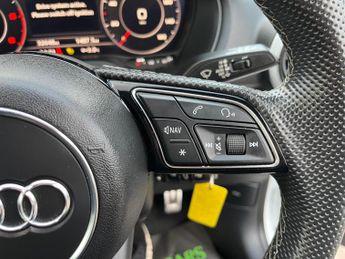 Audi Q2 2.0 TDI 35 S line SUV 5dr Diesel S Tronic quattro Euro 6 (s/s) (