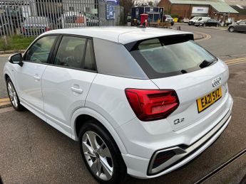 Audi Q2 2.0 TDI 35 S line SUV 5dr Diesel S Tronic quattro Euro 6 (s/s) (