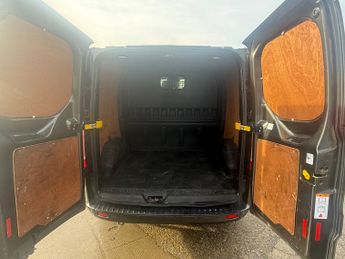 Ford Transit Custom 2.0 320 EcoBlue Limited Crew Van Double Cab 5dr Diesel Auto L1 H
