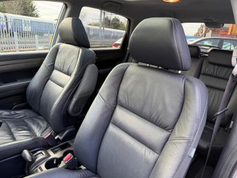 Honda CR-V 2.2 i-DTEC EX SUV 5dr Diesel Manual 4WD Euro 5 (150 ps)