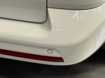 Volkswagen Transporter Transporter T32 S-Line 180 60th Anniversary Edition No. 476