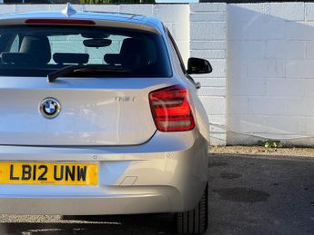 BMW 1 Series 1.6 116i SE Hatchback 5dr Petrol Auto Euro 5 (s/s) (136 ps)