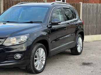 Volkswagen Tiguan 2.0 TDI BlueMotion Tech Match Edition SUV 5dr Diesel DSG 4WD Eur