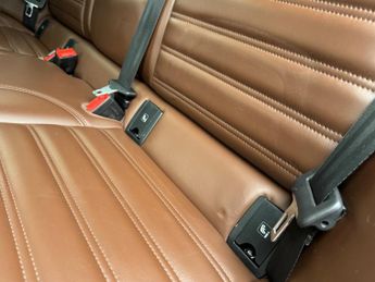 Alfa Romeo Stelvio 2.2 TD Super SUV 5dr Diesel Auto Q4 AWD Euro 6 (s/s) (210 ps)