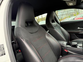 Mercedes-Benz A Class 2.0 A250 AMG Line (Executive) Hatchback 5dr Petrol 7G-DCT Euro 6