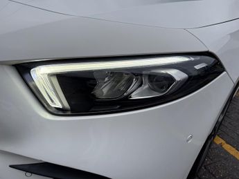 Mercedes-Benz A Class 2.0 A250 AMG Line (Executive) Hatchback 5dr Petrol 7G-DCT Euro 6