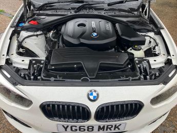 BMW 1 Series M Sport Shadow Edition 1.5 118i GPF Hatchback 5 Dr (8)