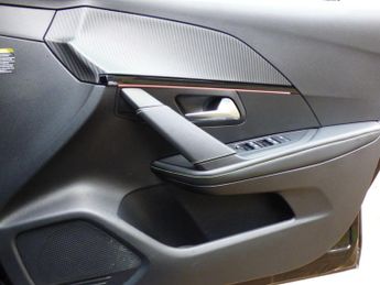Peugeot e-208 50kWh GT Auto 5dr