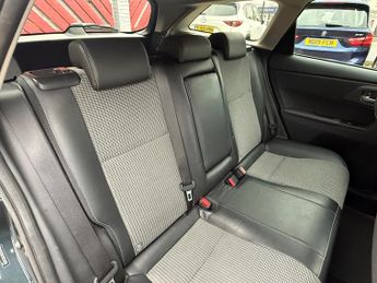 Toyota Auris 1.8 VVT-h Excel Touring Sports 5dr Petrol Hybrid CVT Euro 6 (s/s