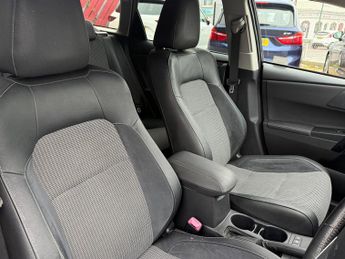 Toyota Auris 1.8 VVT-h Excel Touring Sports 5dr Petrol Hybrid CVT Euro 6 (s/s