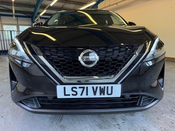 Nissan Qashqai 1.3 DIG-T MHEV Acenta Premium SUV 5dr Petrol Hybrid XTRON Euro 6