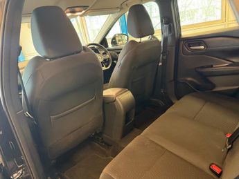 Nissan Qashqai 1.3 DIG-T MHEV Acenta Premium SUV 5dr Petrol Hybrid XTRON Euro 6