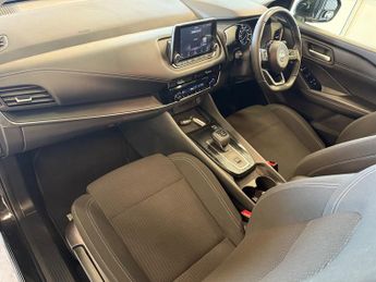 Nissan Qashqai 1.3 DIG-T MHEV Acenta Premium SUV 5dr Petrol Hybrid XTRON Euro 6