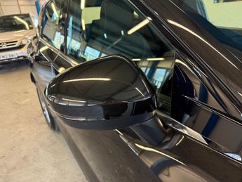 Nissan Qashqai 1.3 DIG-T MHEV Acenta Premium SUV 5dr Petrol Hybrid XTRON Euro 6