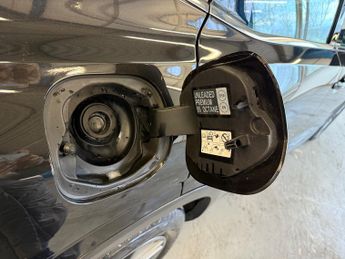 Nissan Qashqai 1.3 DIG-T MHEV Acenta Premium SUV 5dr Petrol Hybrid XTRON Euro 6