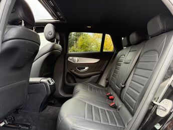 Mercedes-Benz EQC EQC 400 80kWh AMG Line (Premium) SUV 5dr Electric Auto 4MATIC (4