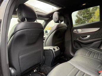 Mercedes-Benz EQC EQC 400 80kWh AMG Line (Premium) SUV 5dr Electric Auto 4MATIC (4