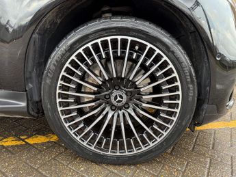 Mercedes-Benz EQC EQC 400 80kWh AMG Line (Premium) SUV 5dr Electric Auto 4MATIC (4