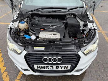 Audi A1 1.4 TFSI Black Edition Hatchback 3dr Petrol S Tronic Euro 5 (185