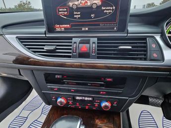 Audi A6 Saloon Hybrid-2.0L Automatic-Ulez/Caz pass-Full options car-free 24mont