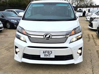 Toyota Vellfire GOLDEN EYES II -2.4L PETROL- UPGRADED CAR -ULEZ/CAZ PASS-FREE 40