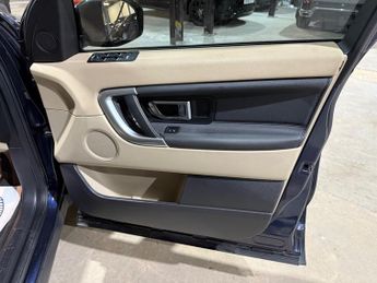 Land Rover Discovery Sport 2.0 TD4 HSE SUV 5dr Diesel Auto 4WD Euro 6 (s/s) (180 ps)