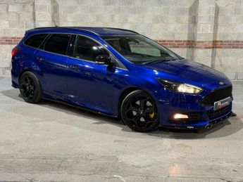 Ford Focus 2.0 TDCi ST-3 Estate 5dr Diesel Manual Euro 6 (s/s) (185 ps)