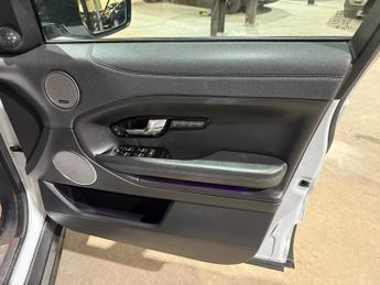 Land Rover Range Rover Evoque 2.0 TD4 HSE Dynamic SUV 5dr Diesel Auto 4WD Euro 6 (s/s) (180 ps