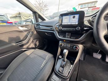 Ford Fiesta 1.0T EcoBoost Zetec Hatchback 5dr Petrol Auto Euro 6 (s/s) (100 
