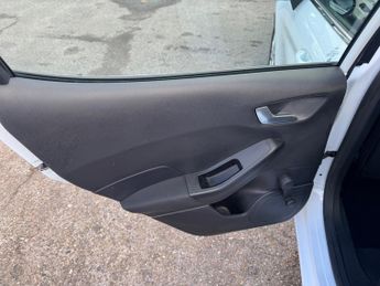 Ford Fiesta 1.0T EcoBoost Zetec Hatchback 5dr Petrol Auto Euro 6 (s/s) (100 