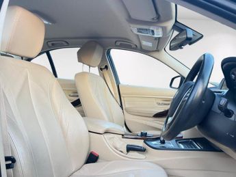 BMW 3 Series 2.0 325d Luxury Auto Euro 5 (s/s) 4dr