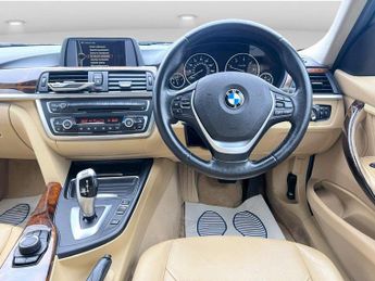 BMW 3 Series 2.0 325d Luxury Auto Euro 5 (s/s) 4dr