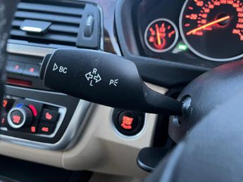 BMW 3 Series 2.0 325d Luxury Auto Euro 5 (s/s) 4dr