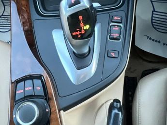 BMW 3 Series 2.0 325d Luxury Auto Euro 5 (s/s) 4dr