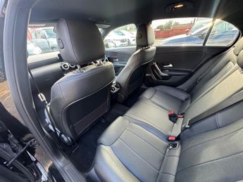 Mercedes-Benz A Class 1.3 A180 Sport Edition (Executive) Hatchback 5dr Petrol 7G-DCT E