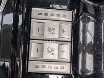 Ford Galaxy 2.0T EcoBoost Titanium MPV 5dr Petrol Powershift Euro 5 (203 ps)