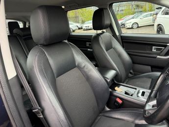 Land Rover Discovery Sport 2.0 TD4 SE Tech SUV 5dr Diesel Auto 4WD Euro 6 (s/s) (180 ps)