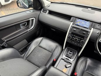 Land Rover Discovery Sport 2.0 TD4 SE Tech SUV 5dr Diesel Auto 4WD Euro 6 (s/s) (180 ps)